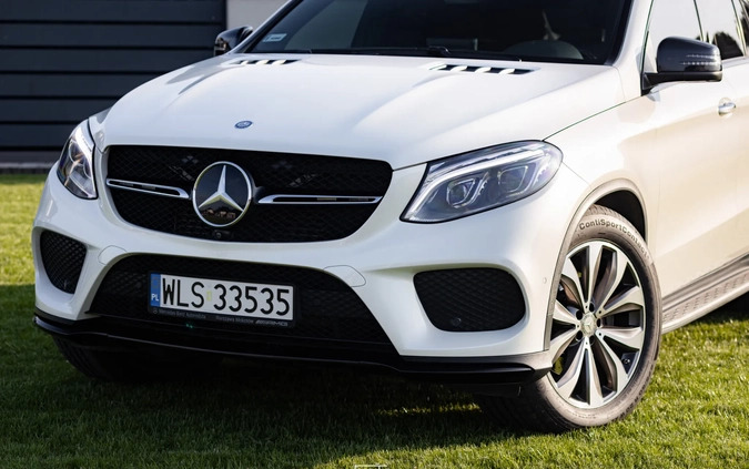 Mercedes-Benz GLE cena 156000 przebieg: 238000, rok produkcji 2016 z Łosice małe 254